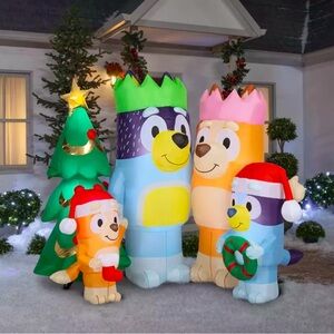 6’ X 8’ Bluey Heeler Family Christmas Holiday Airblown Yard Inflatable